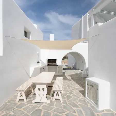 Ester Naxos