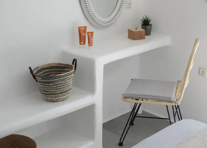 Ester Naxos * Kastrákion