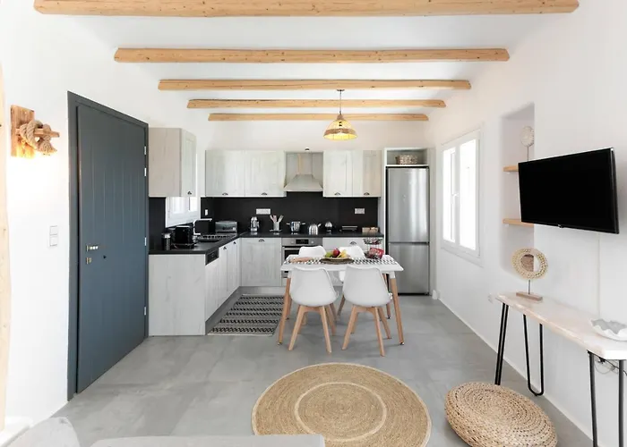 Ester Naxos * Kastrákion